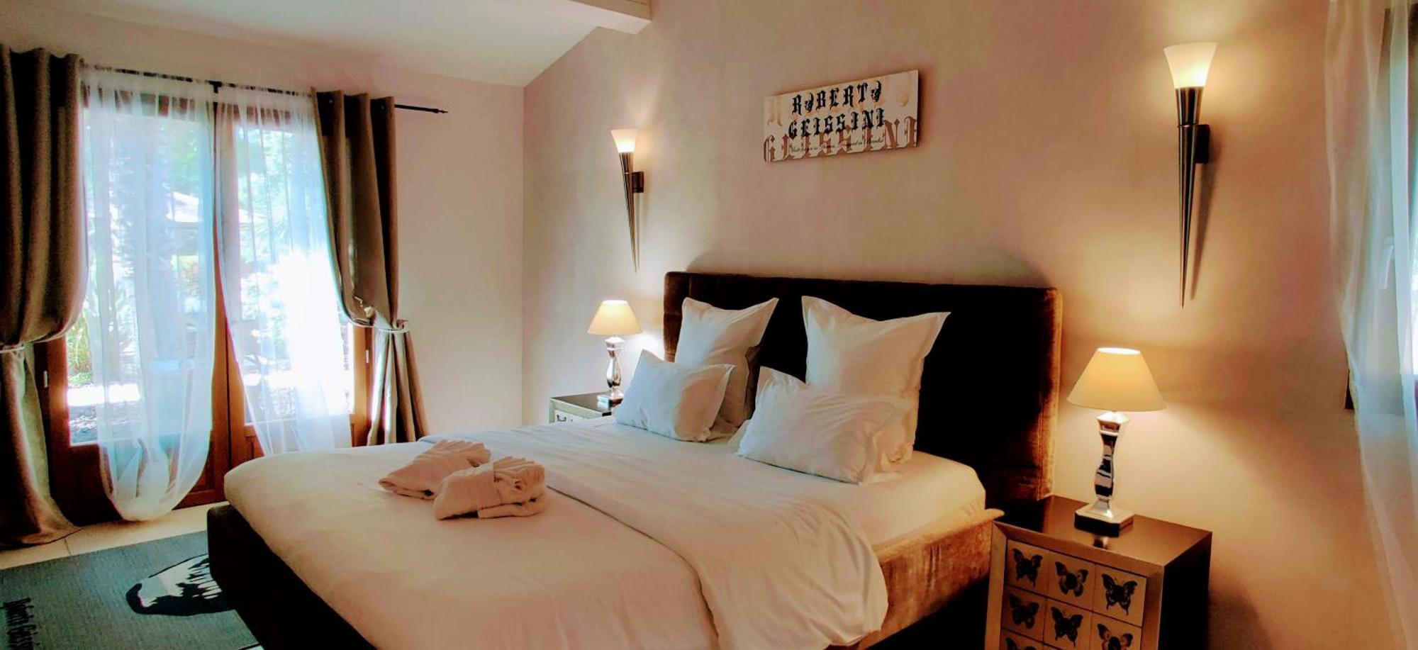 غريمو Maison Prestige Saint Tropez By Roberto Geissini المظهر الخارجي الصورة