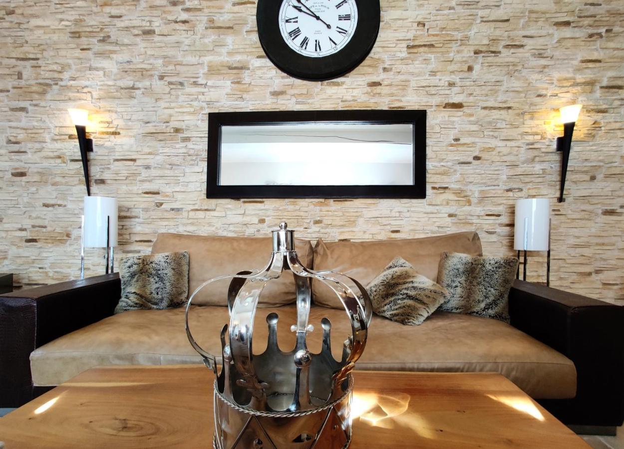غريمو Maison Prestige Saint Tropez By Roberto Geissini المظهر الخارجي الصورة